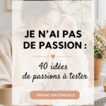 Une femme souriante explorant différentes activités créatives pour trouver une nouvelle passion.