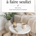 Femme souriante profitant d'une activité en solo pour se ressourcer