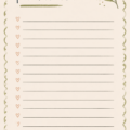 Femme utilisant un iPad pour organiser sa to-do list.