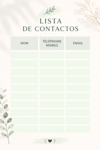 Une page de bullet journal avec une liste de contacts organisée.