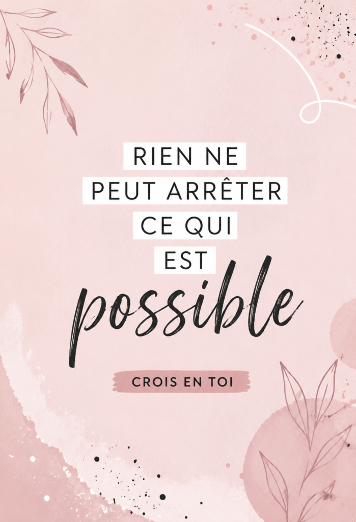 Une femme souriante regardant l'horizon, symbolisant les rêves et ambitions accessibles.